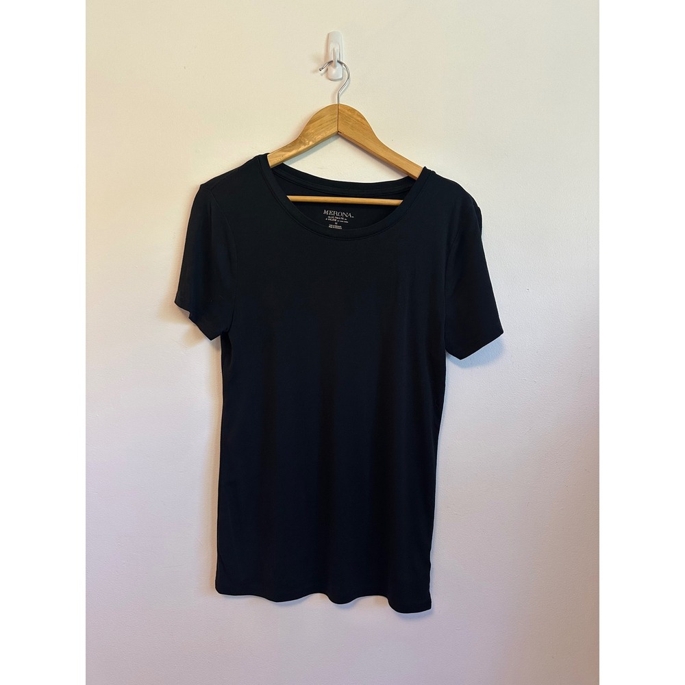 Merona The Ultimate Tee Black Short Sleeve Crew Neck T-Shirt | Size Medium